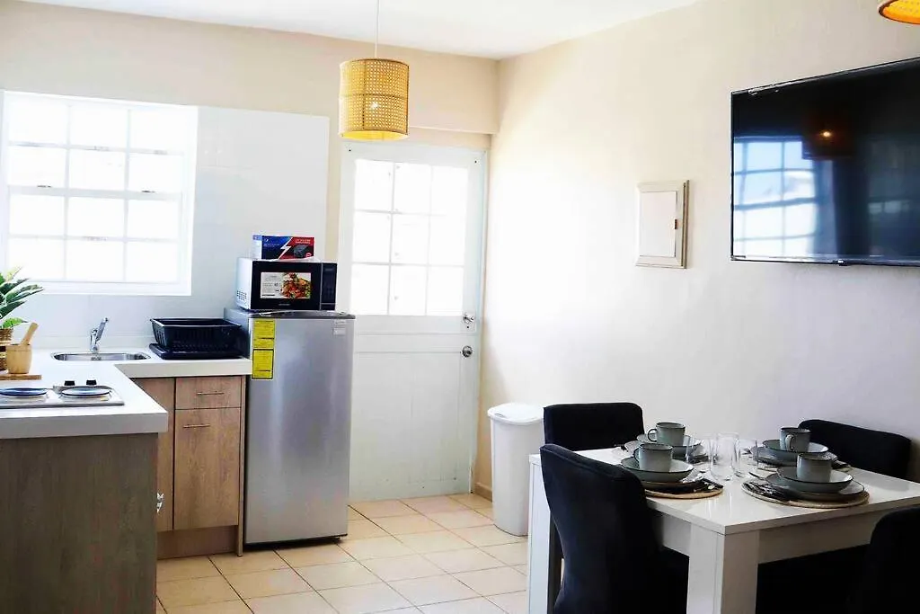 Spectacular 2Bdrs Apt In Willemstad Curaçao